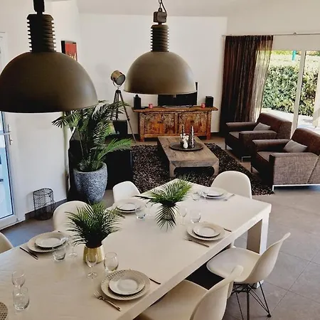 09, Piscine Chauffee 8 Personnes A 2 Pas De L'ocean Гостевой дом Ле-Сабль-д’Олон