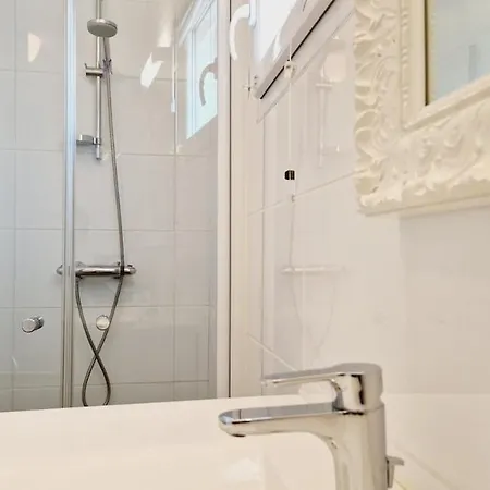 Гостевой дом 09, Piscine Chauffee 8 Personnes A 2 Pas De L'ocean 4*