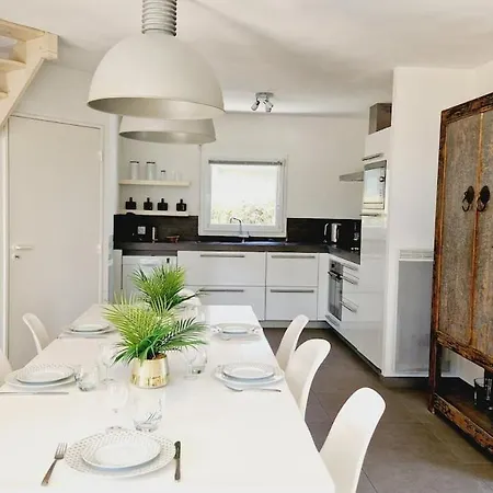 09, Piscine Chauffee 8 Personnes A 2 Pas De L'ocean بيت ضيافة