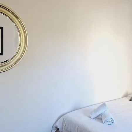 09, Piscine Chauffee 8 Personnes A 2 Pas De L'ocean