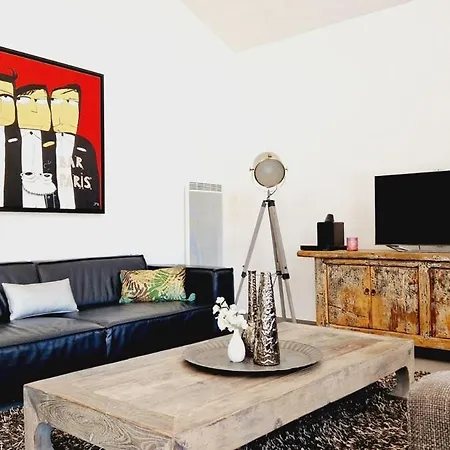 09, Piscine Chauffee 8 Personnes A 2 Pas De L'ocean لي سابلِ دولونْ