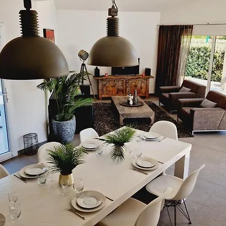 09, Piscine Chauffee 8 Personnes A 2 Pas De L'ocean بيت ضيافة لي سابلِ دولونْ